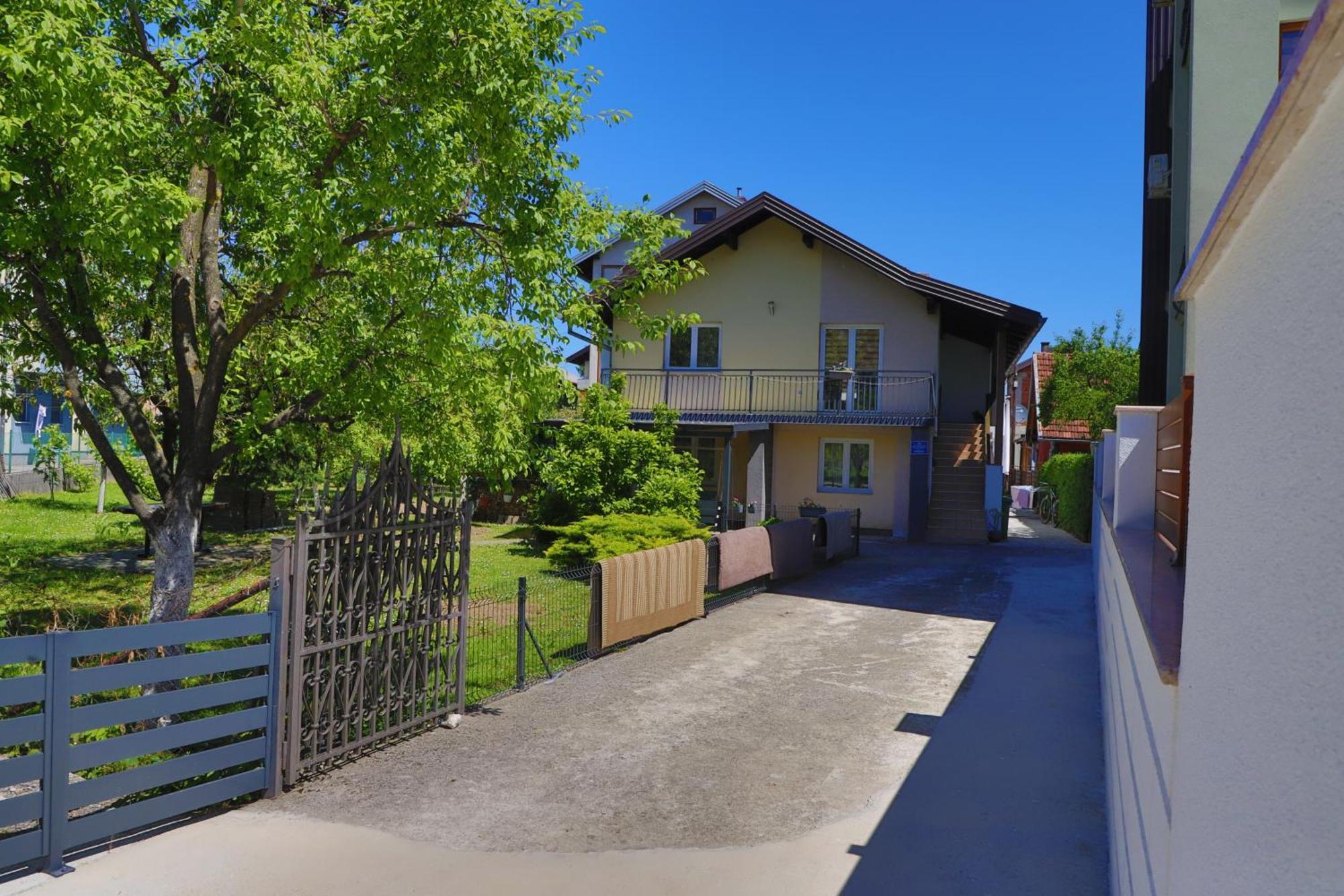 Apartman Ozimice 2 Bihać Esterno foto